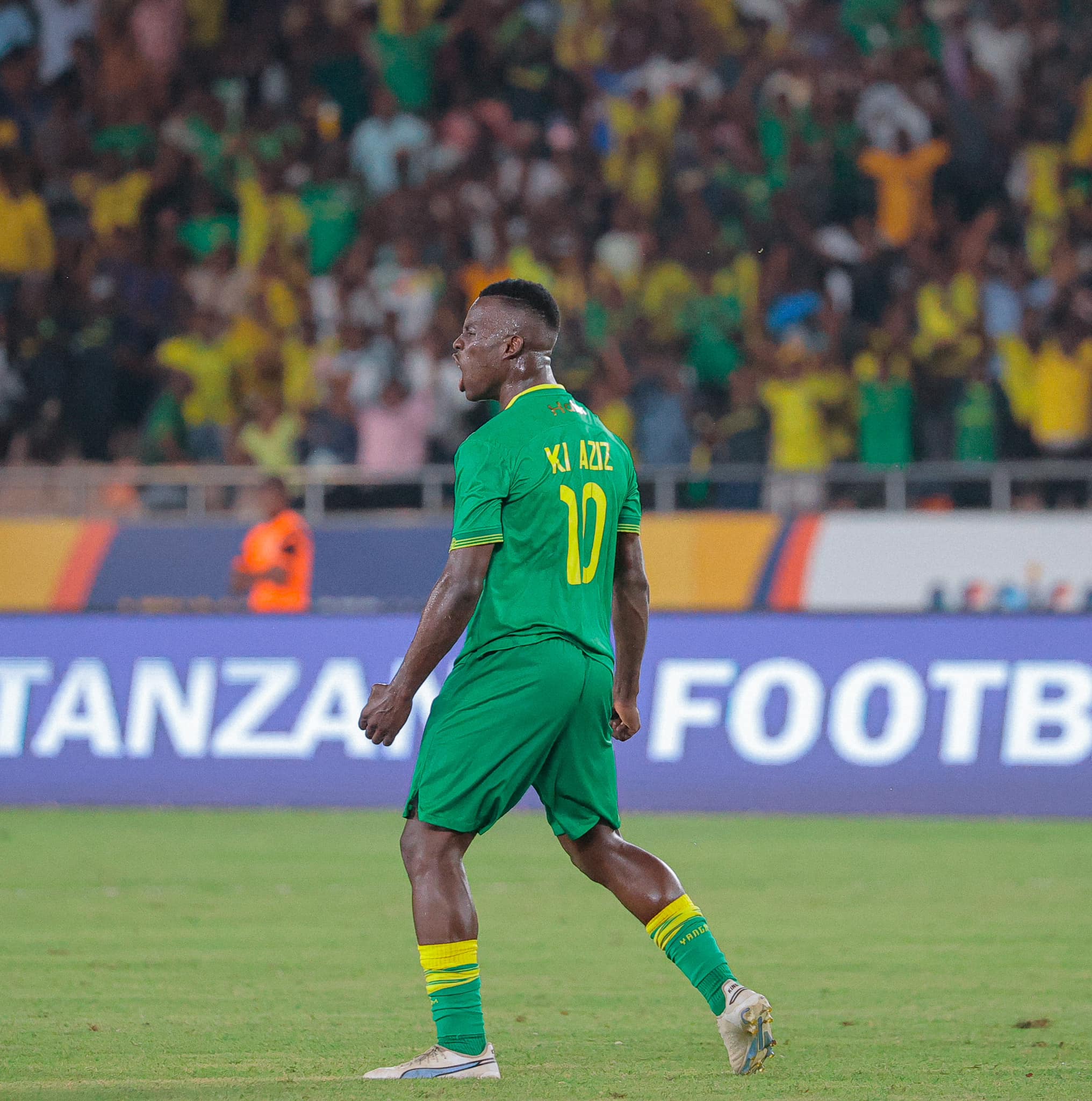 FT : Yanga 3-2 Azam FC