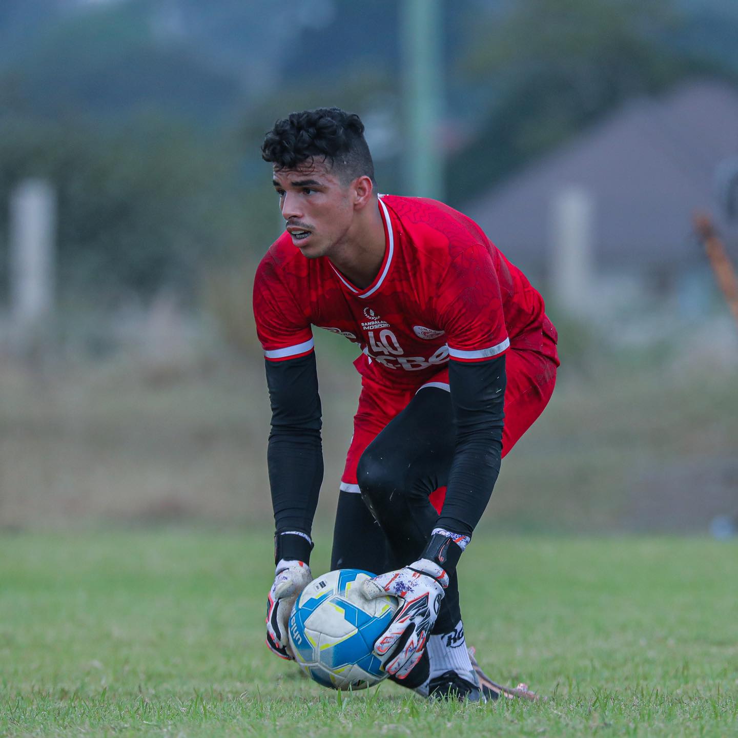 Simba expain having five goalkeepers