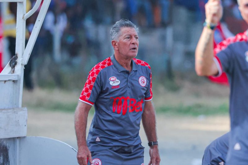 Robertinho to work on defensive errors