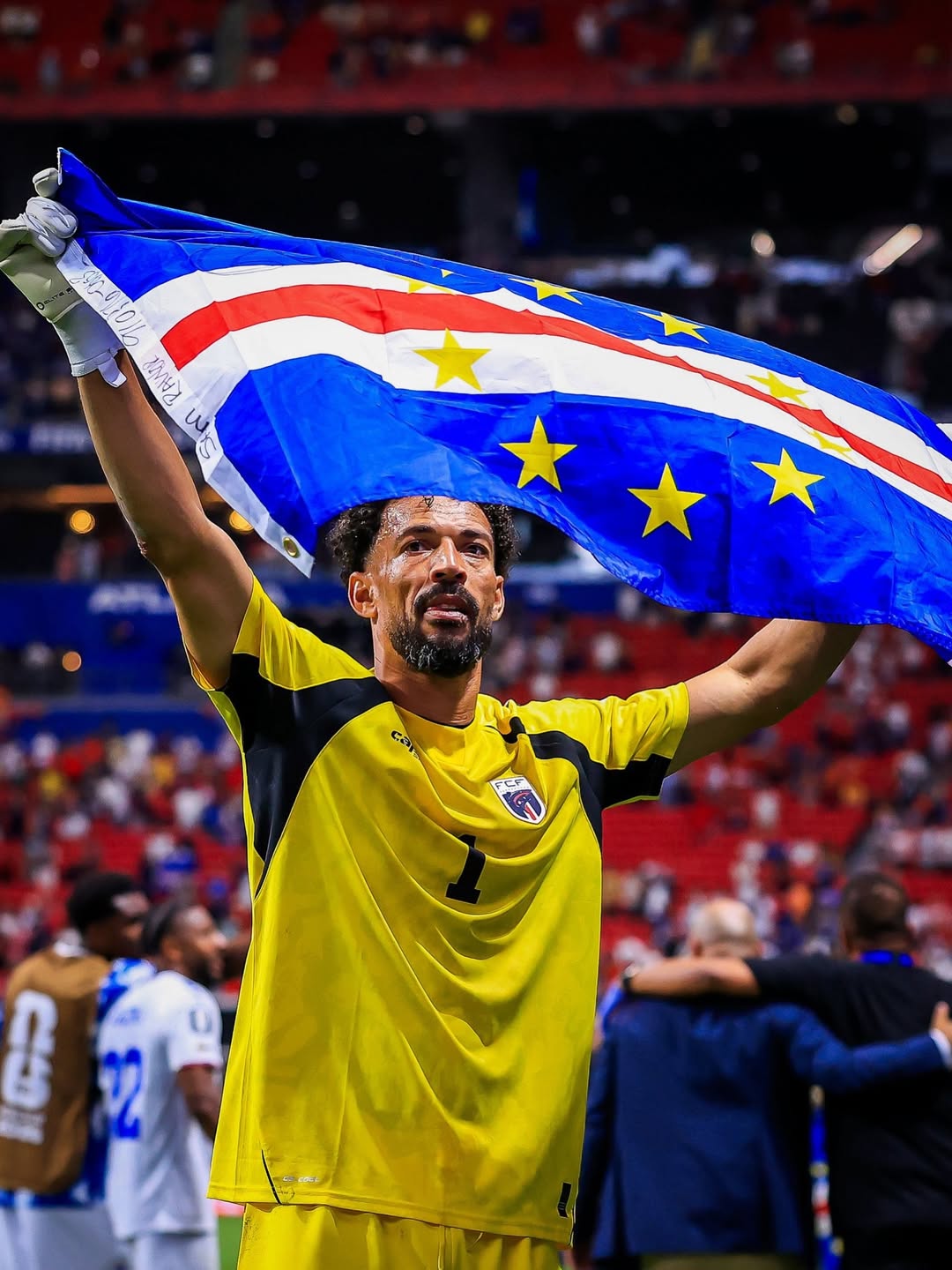 Cape Verde: The Talk of the World ; From World Cup Debutants to the Round of 32