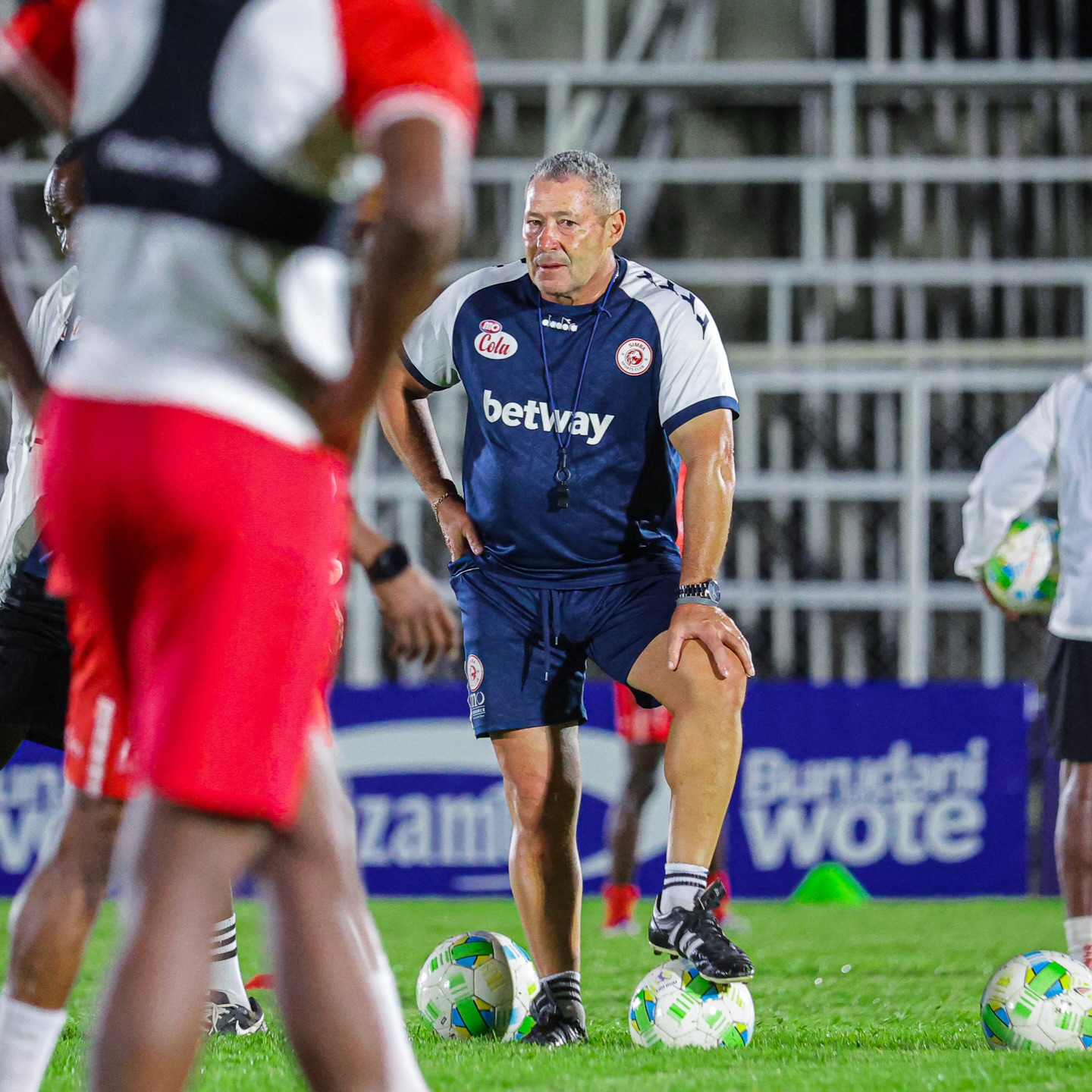 Barker Admits Title Race Pressure After Simba Draw With Yanga