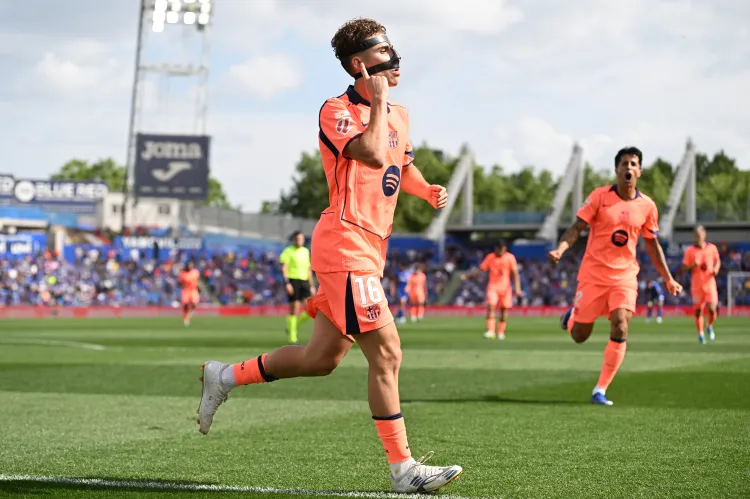 Barcelona njia nyeupe ubingwa La Liga