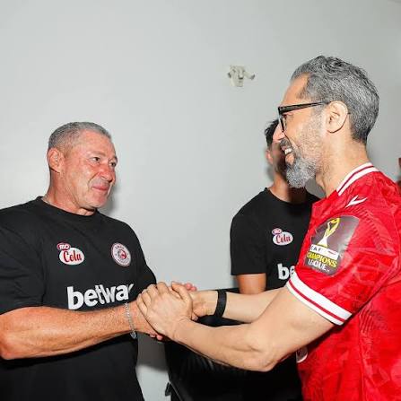 Mo Dewji and Steve Barker hold high-level talks in South Africa ahead of the new season