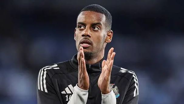 Transfer Gossip: Liverpool Agree £125m Fee for Alexander Isak