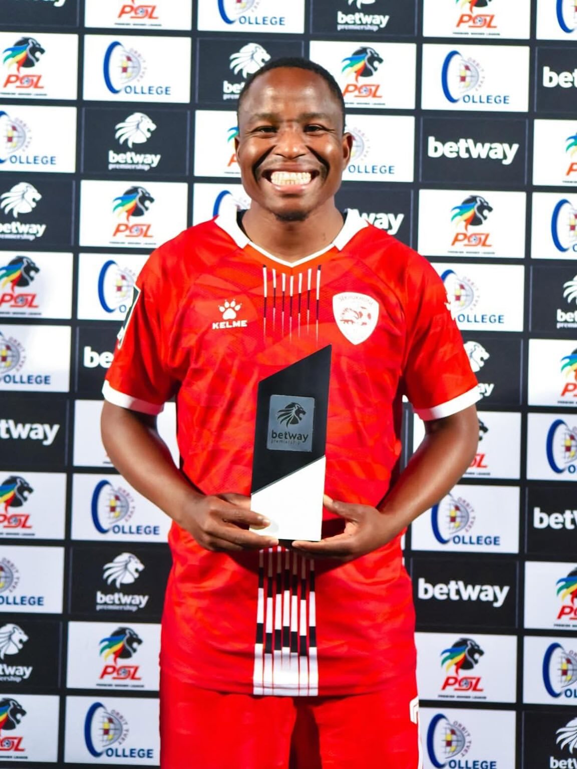 Simba SC Near Deal for Sekhukhune United Winger Keletso Makgalwa
