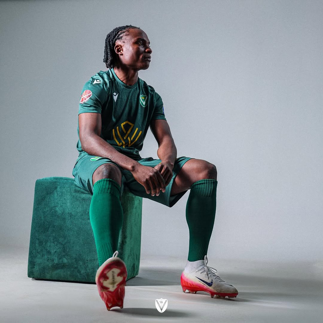 CR Belouizdad Submit $400,000 Bid for Tanzania Forward Kibu Denis