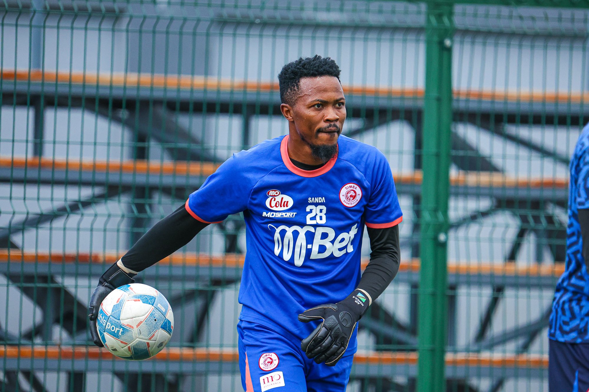 Manula to join Azam Fc
