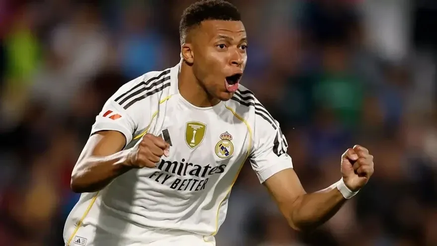 Kylian Mbappe Wins 2025/2026 La Liga Pichichi Award with 25 Goals
