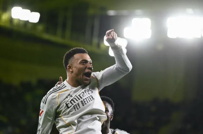 Mbappe Brace Fires Real Madrid to 2–0 La Liga Win Over Villarreal
