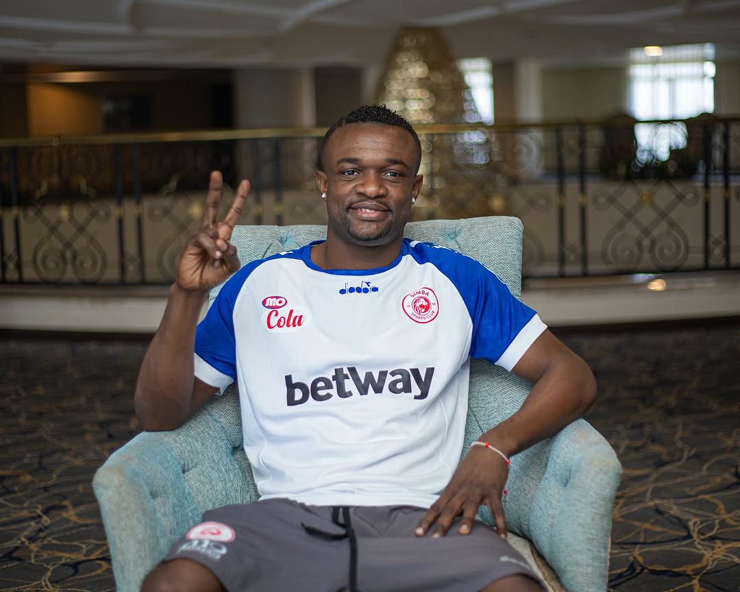 Elie Mpanzu Joins Simba SC in Egypt for Pre-Season Ahead of 2025/26 Campaign