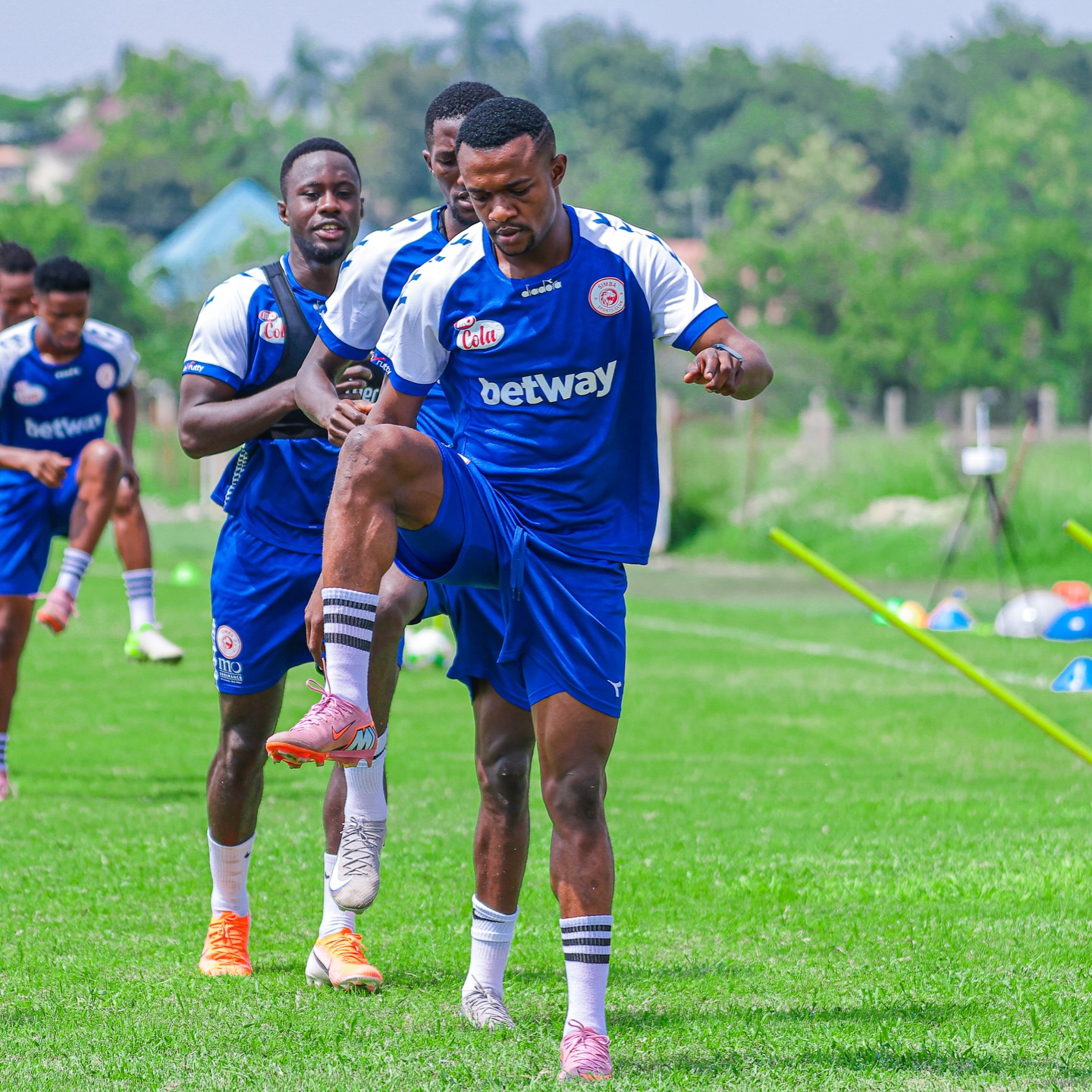 Elie Mpanzu to Miss Coastal Union Clash Due to Illness