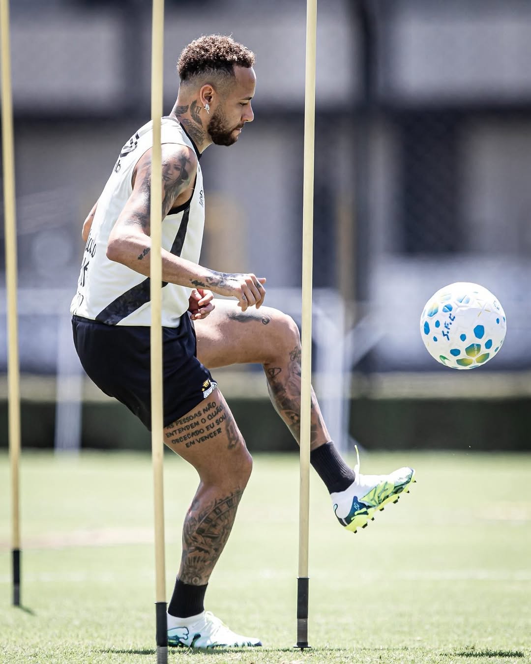 Debate Continues Over Neymar’s Return to Brazil World Cup Squad