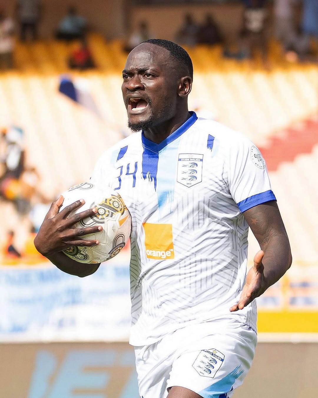 Simba SC Target Taddeus Nkeng as Potential Replacement for Jonathan Sowah