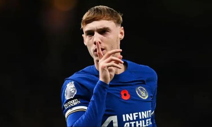 European Transfer Rumours: Chelsea Stand Firm on Palmer, Sterling Exit Looms