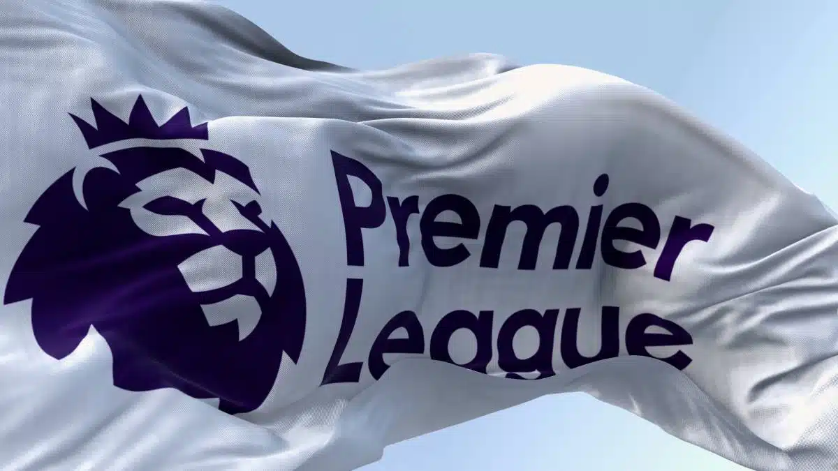 Premier League Showdowns Intensify as Title and Relegation Battles Heat Up