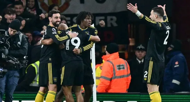 Arsenal and Manchester United Face Turning Point After Dramatic Emirates Clash