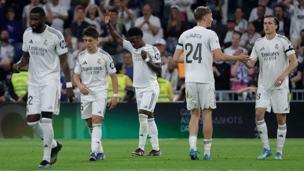 Real Madrid Players Apologize to Fans After Nervy Win Over Alavés